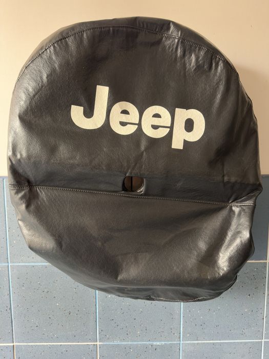 Чохол на запаску Wrangler JL Sport