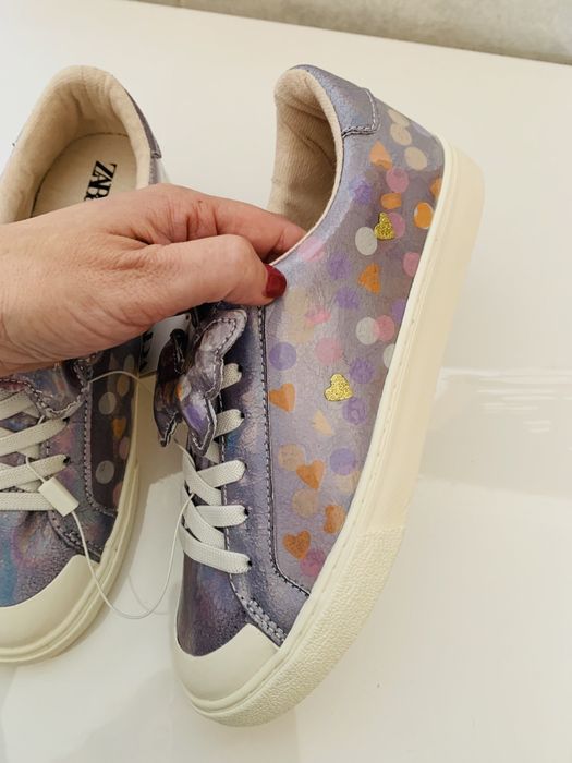 Tenis novos Zara tamanho 39