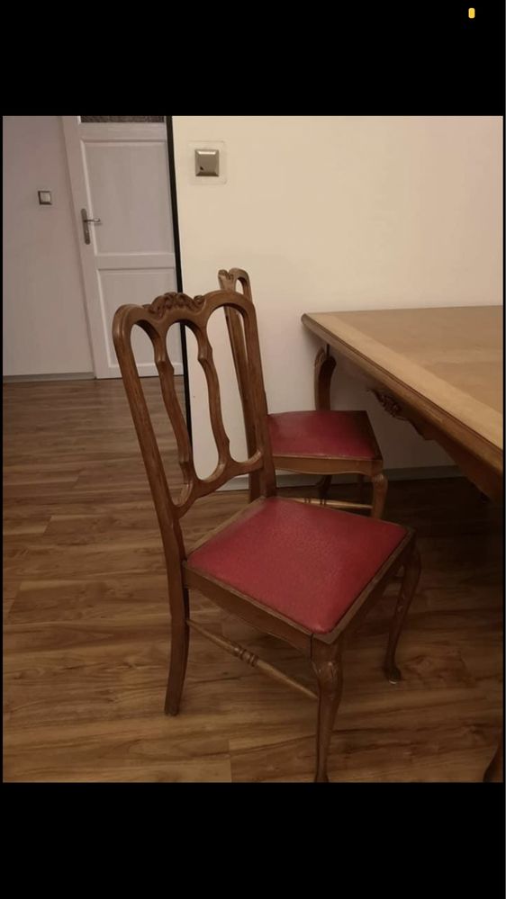 Piękne meble! W stylu ludwik! Stół, krzesła, komoda i regał.