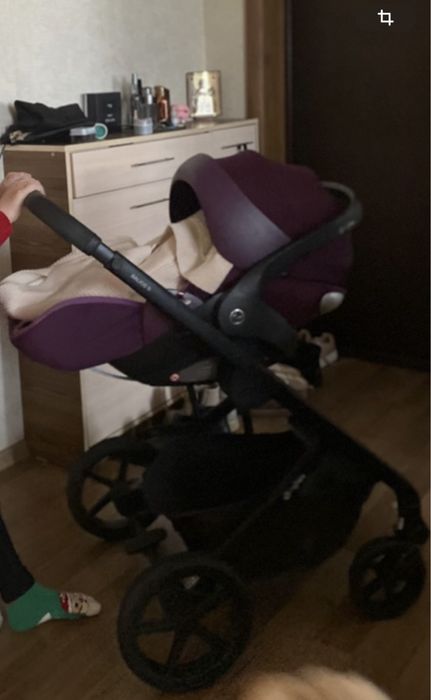 Cybex Cloud Q + база ISOFIX — ідеальний стан!