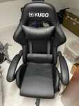 Cadeira Gaming KUBO Preta (Até 130 kg - Elevador a Gás Classe 3)