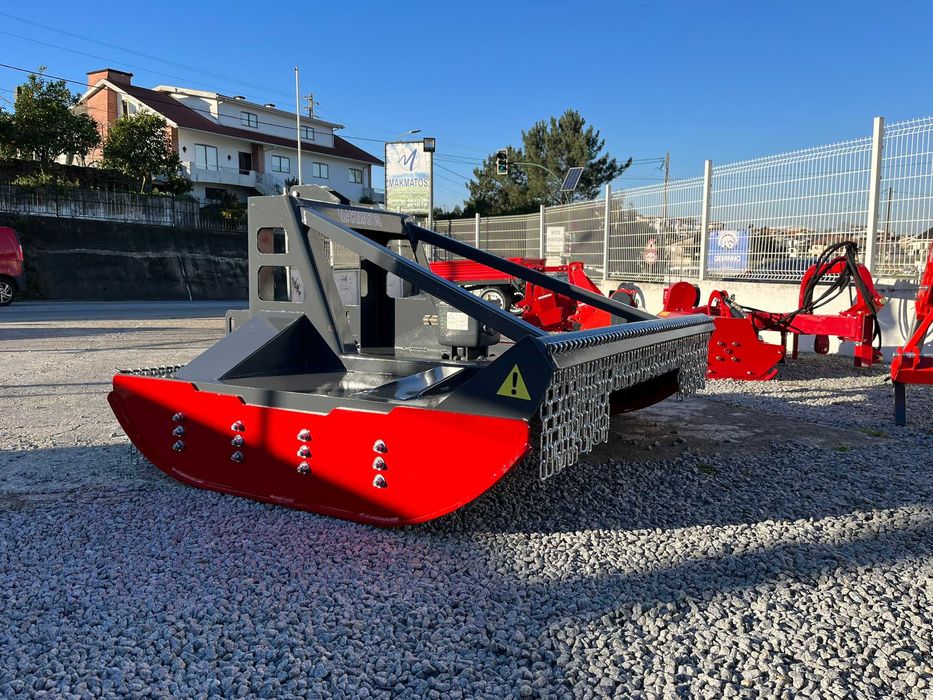 Capinadeira/Corta-mato florestal PROFISSIONAL 2.00m EXTRA-FORTE NOVO