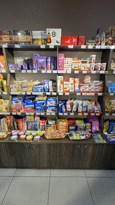 Продам стелажі з ДСП