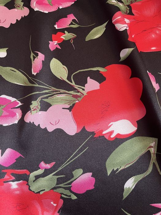 Tkanina cięta z metra kwiaty 145x235