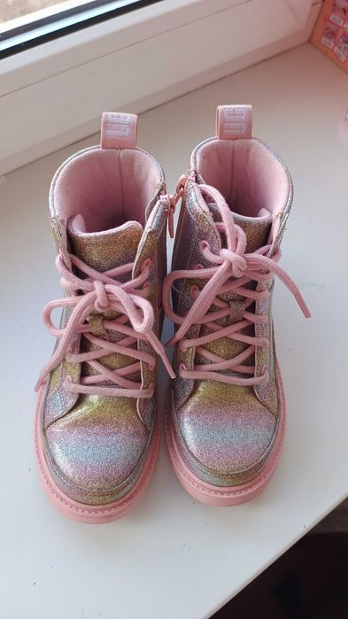 Весняні черевички