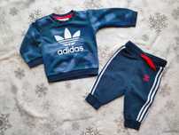 Dres niemowlęcy Adidas r. 74