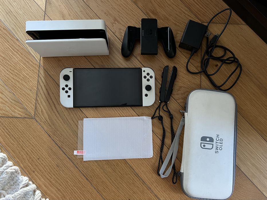 Nintendo Switch OLED DESBLOQUEADA 64+256