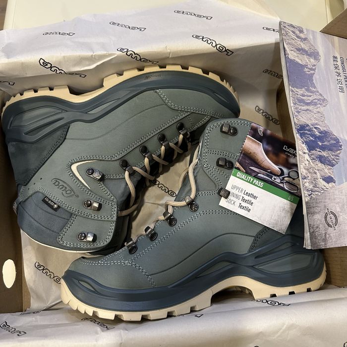 LOWA. Жіночі черевики Треккінг Оригінал. Gore - tex. Р. 37.1/2 -41.1/2