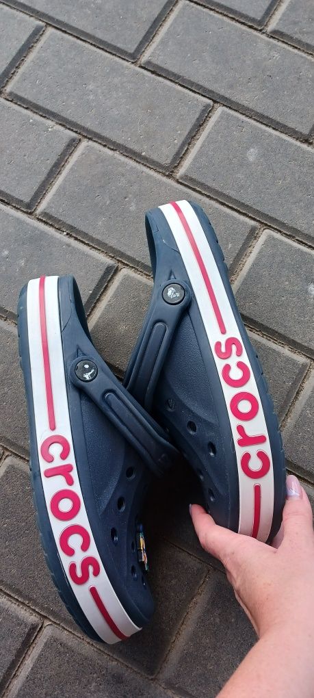 Klapki chodaki crocs rozm 42/43 m9/w11