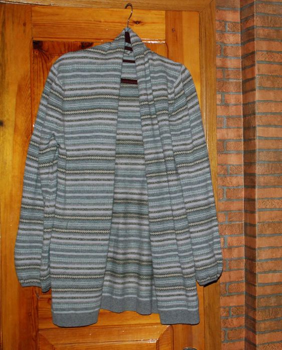 Комфортный эксклюзивный Кардиган   . Мanokian  Франция  р.46-48