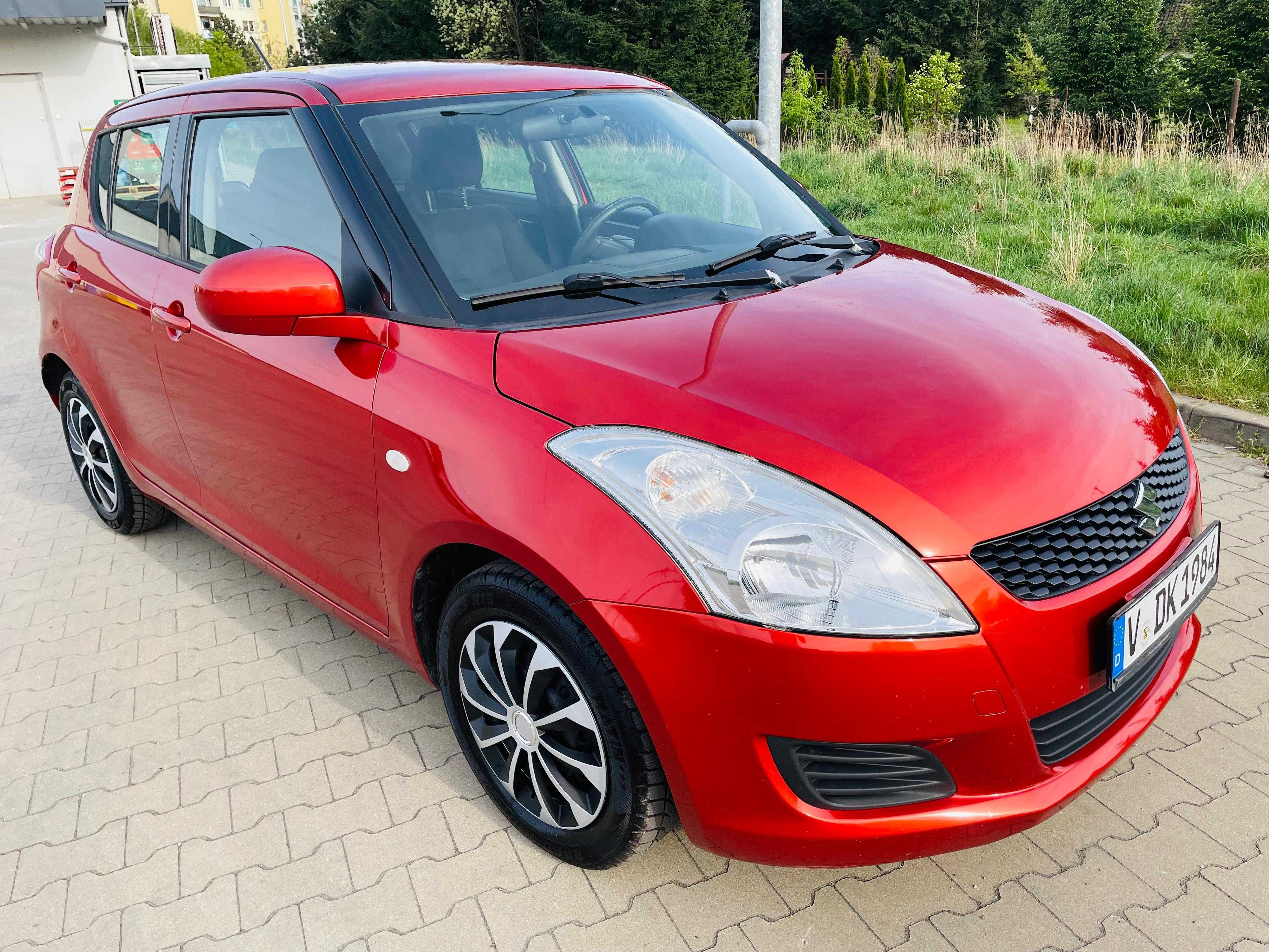 Suzuki Swift 1,3 124tys przebiegu sprawna klima 2013r LIFT Wrocław