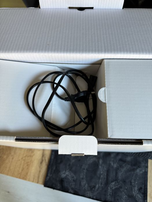 Konsola PS5 slim 1TB z napędem 2 pady
