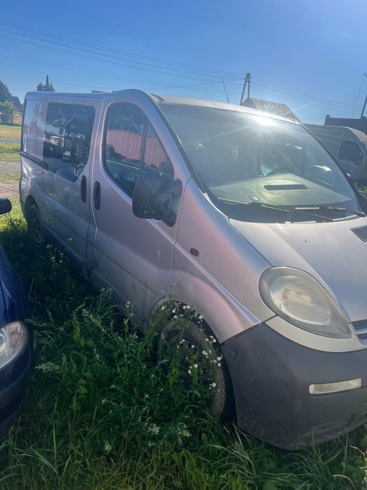 BUS 6 os Opel Vivaro 1,9 disel