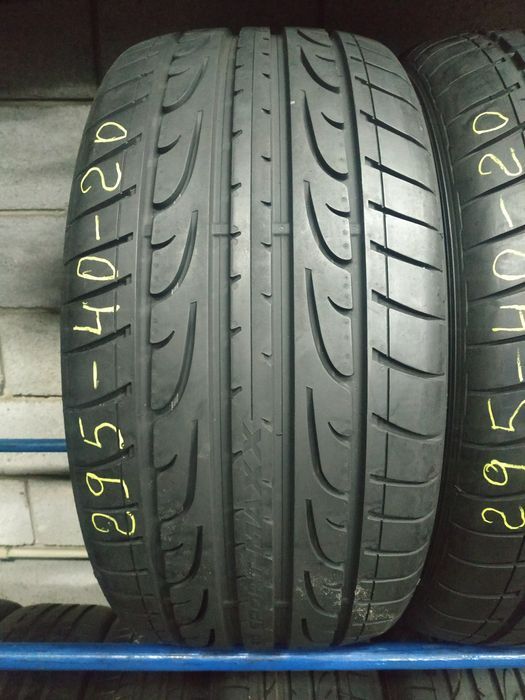 Літні шини 295/40 R20 (110Y) DUNLOP