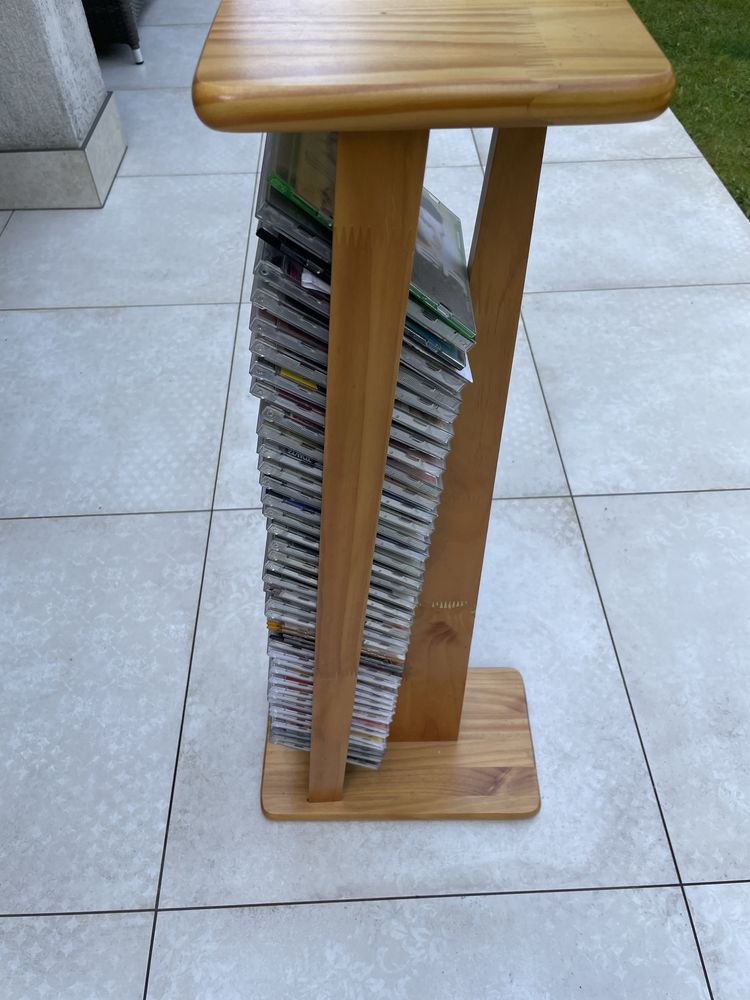 Stojak na płyty CD