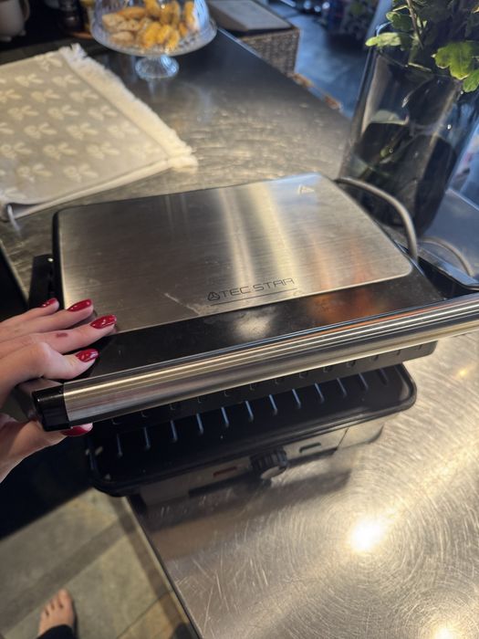 Електричный гриль