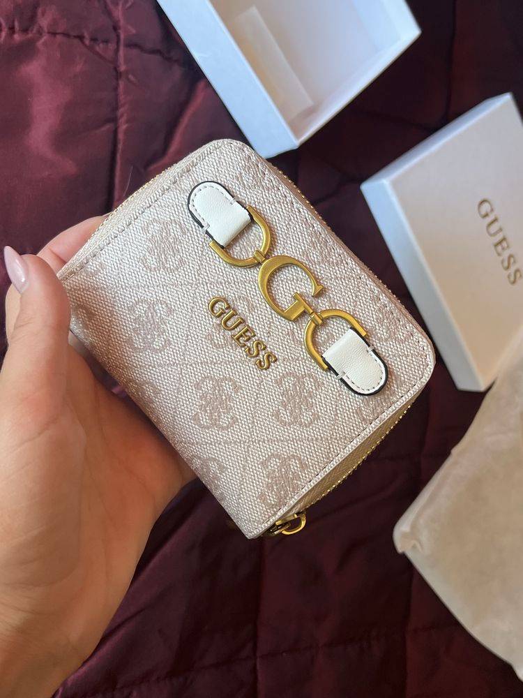 Carteira Guess beje