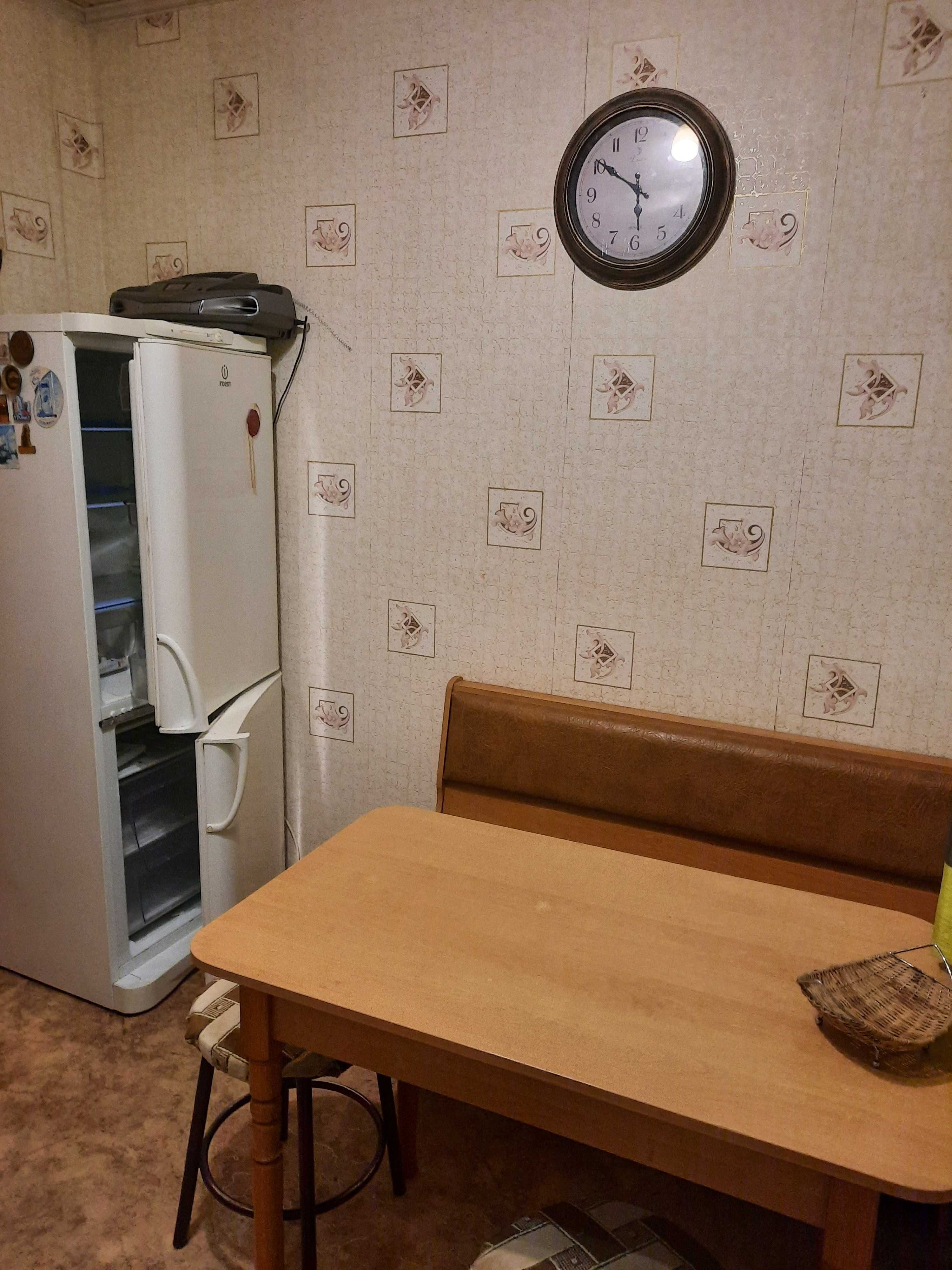 Продам 3 к. кв. п. Жуковского, ул. Астрономическая, высотка.