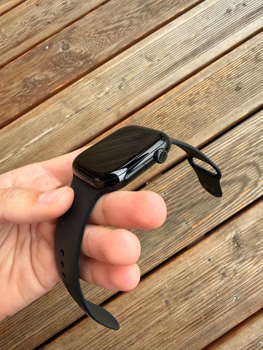 Apple Watch Series 10, 46 mm GPS, aluminium, czarny, bateria 98%