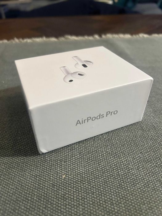 Używane Apple AirPods Pro 3 + paragon