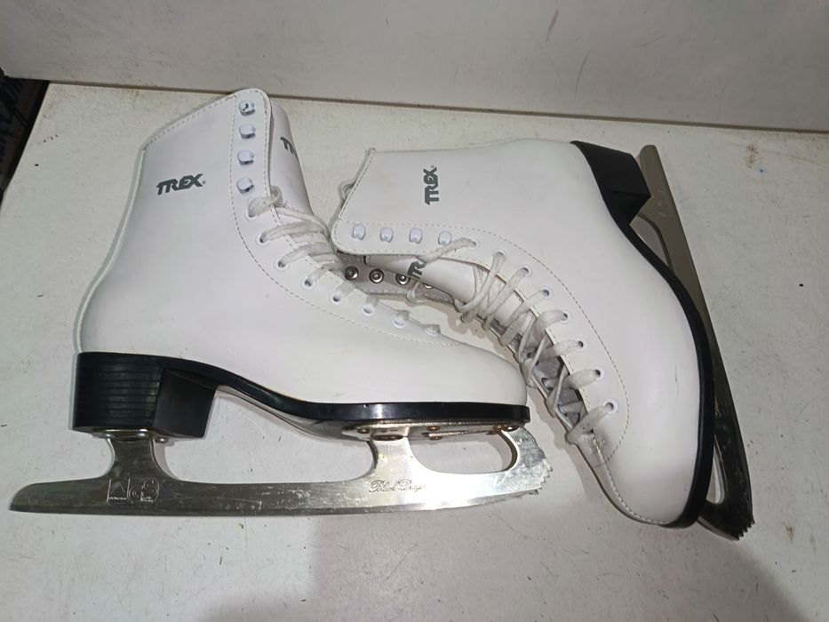 Łyżwy figurowe TREX damskie skóra rozmiar 40