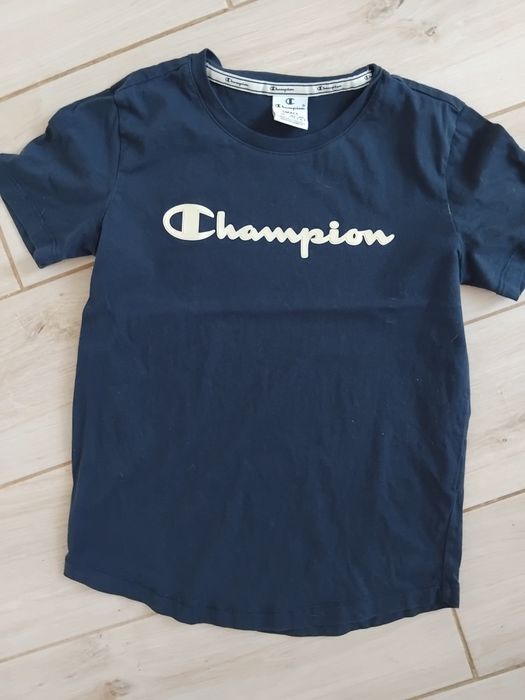 Футболка champion жіноча