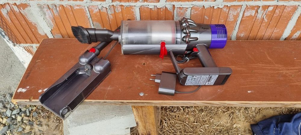 Odkurzacz dyson sv27