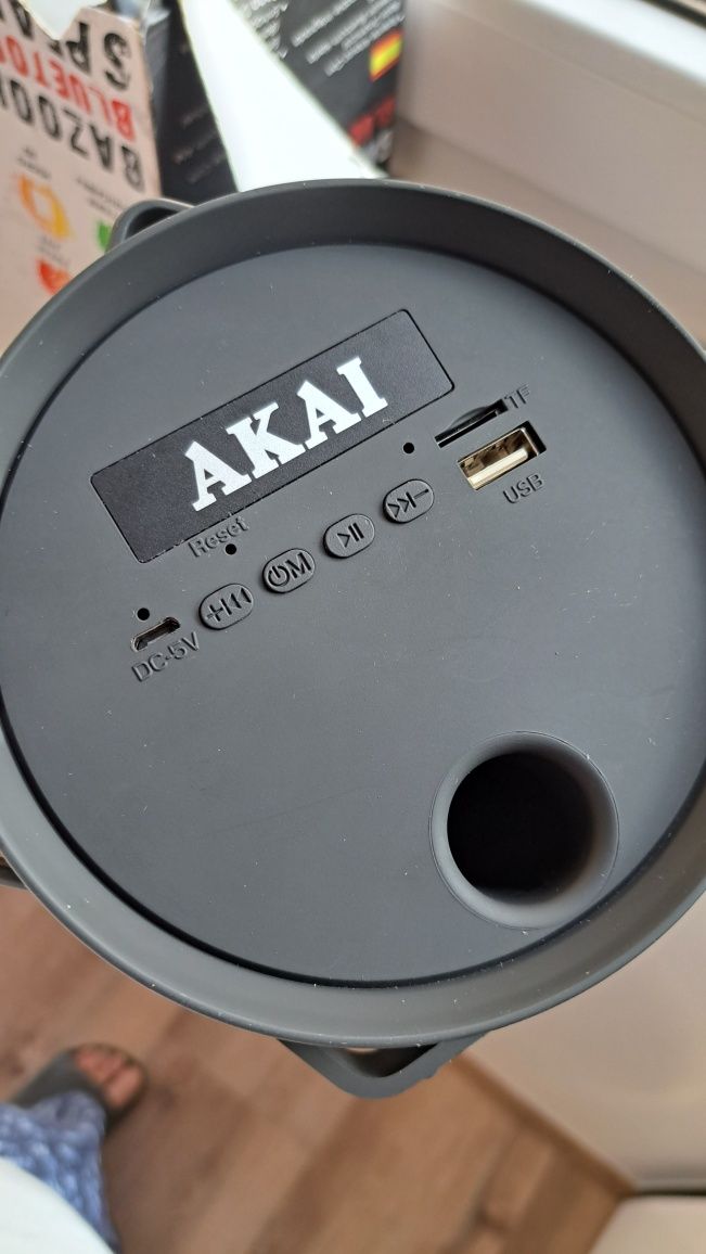 Coluna Akai Bazooka NOVA