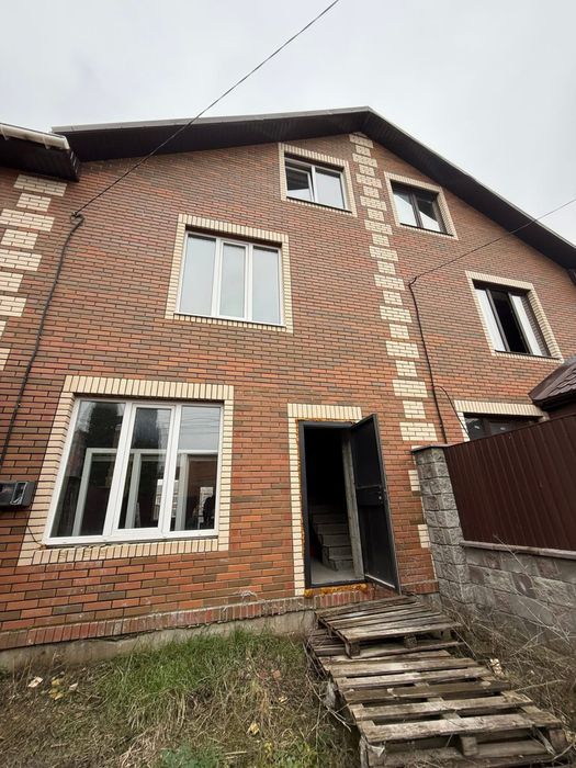 ‼️Терміново‼️продам Таунхаус на Фастівській