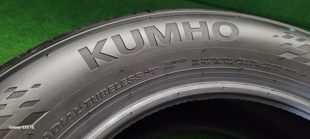 Шини 205-60-R16 KUMHO ECSTA PS71 Корея Нові 2023 резина колеса гума