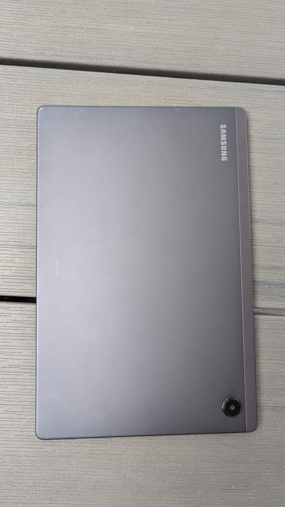 планшет Samsung Galaxy Tab A8 SM-X200 32GB.