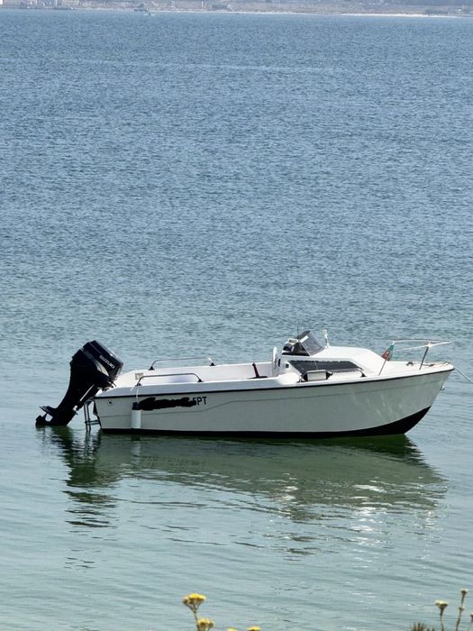 Barco fibra 440 5 pessoas