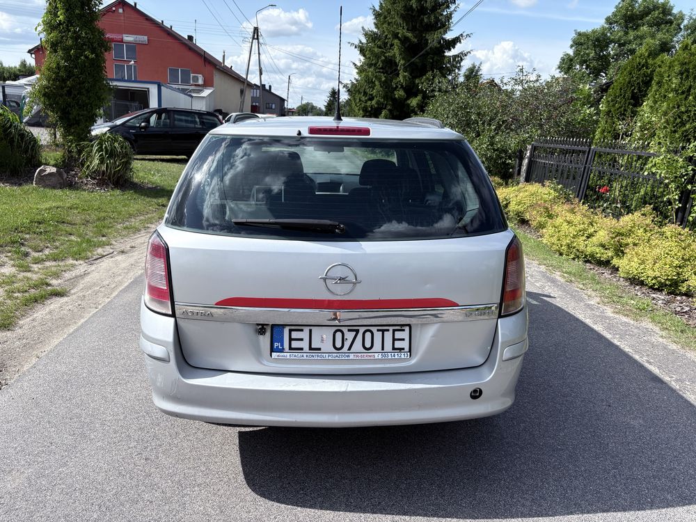Opel Astra_2008r_Kombi_Nowe Oc i Przeglad