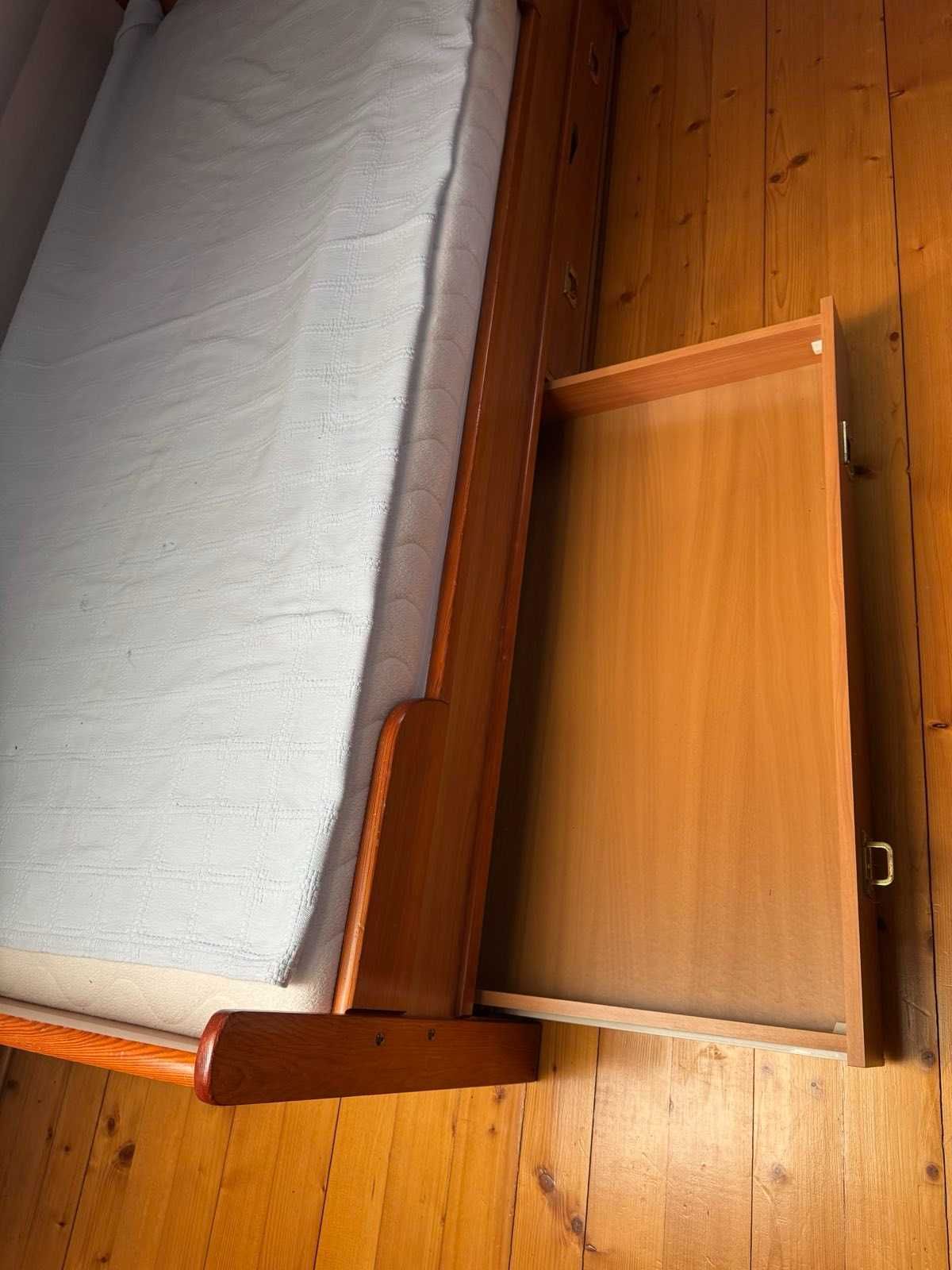 Łóżko oraz biurko z jednego kompletu VOX meble