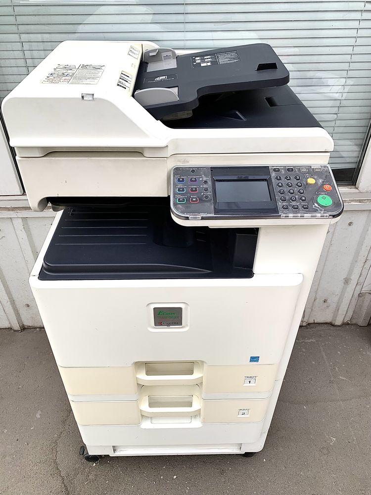 Кольорове БФП A3 принтер копир Kyocera FS-C8025MFP МФУ