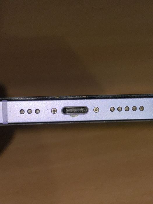 Iphone 12 Purple 64 GB IOS 16