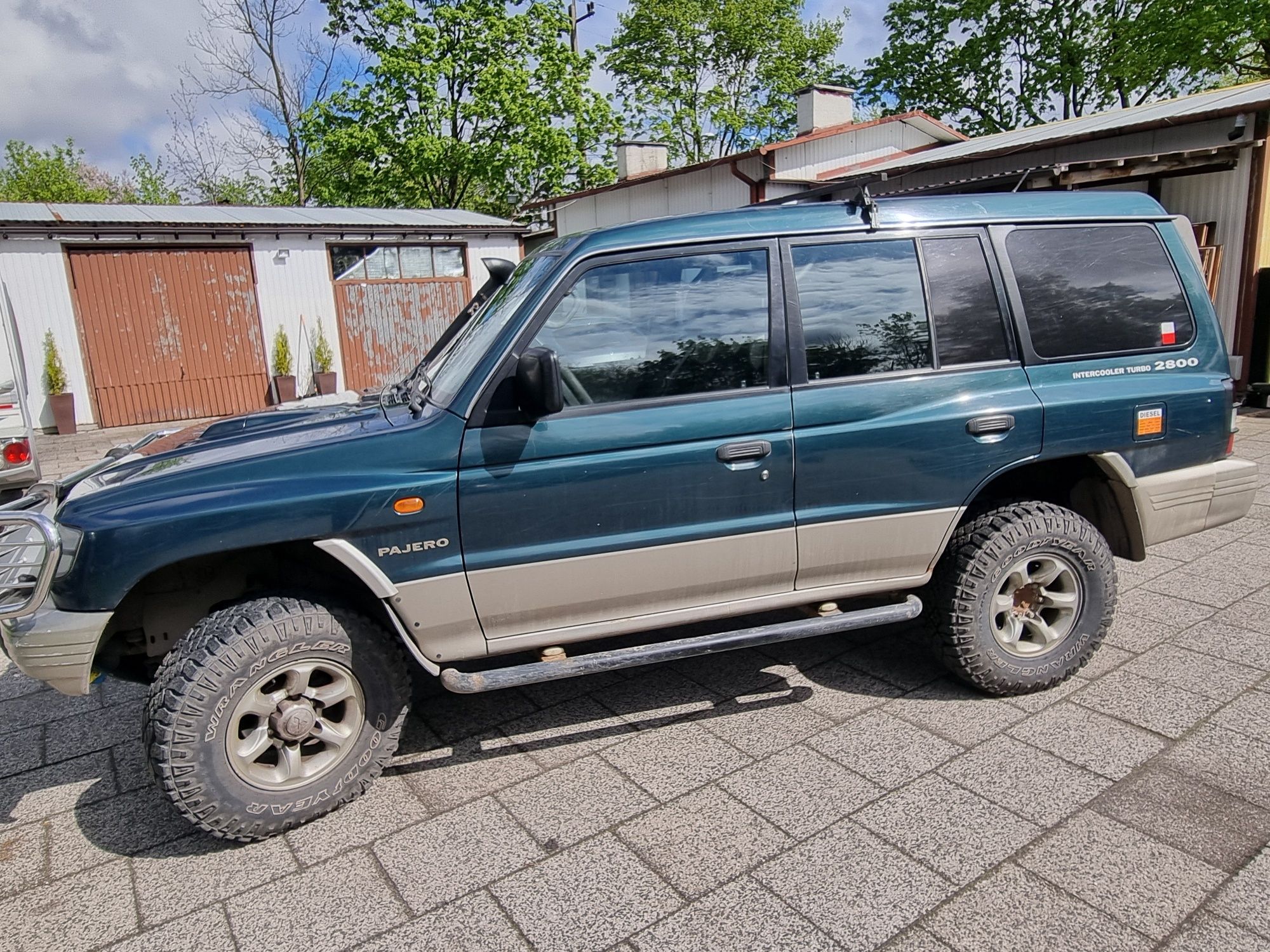 Mitsubishi Pajero Classic Long 2.8TD