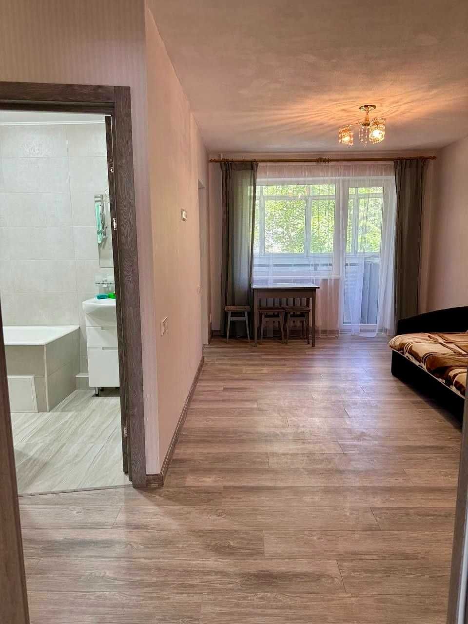 Продам 2 квартиру , Ньютона 133 Б