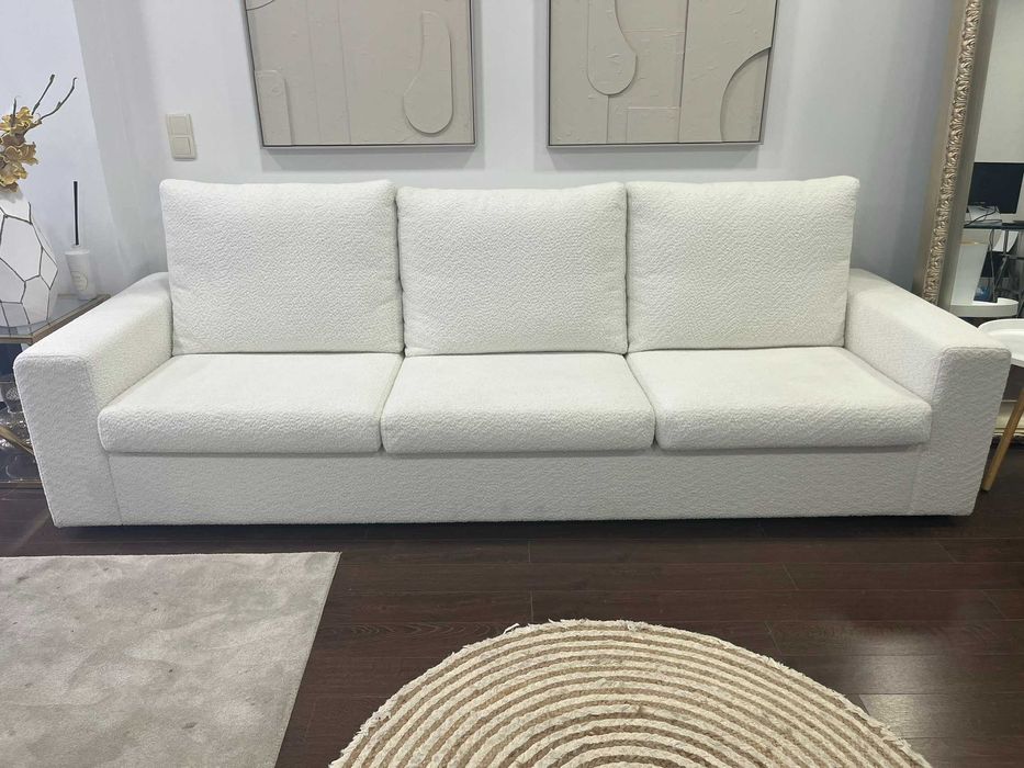 Sofá branco 3 lugares