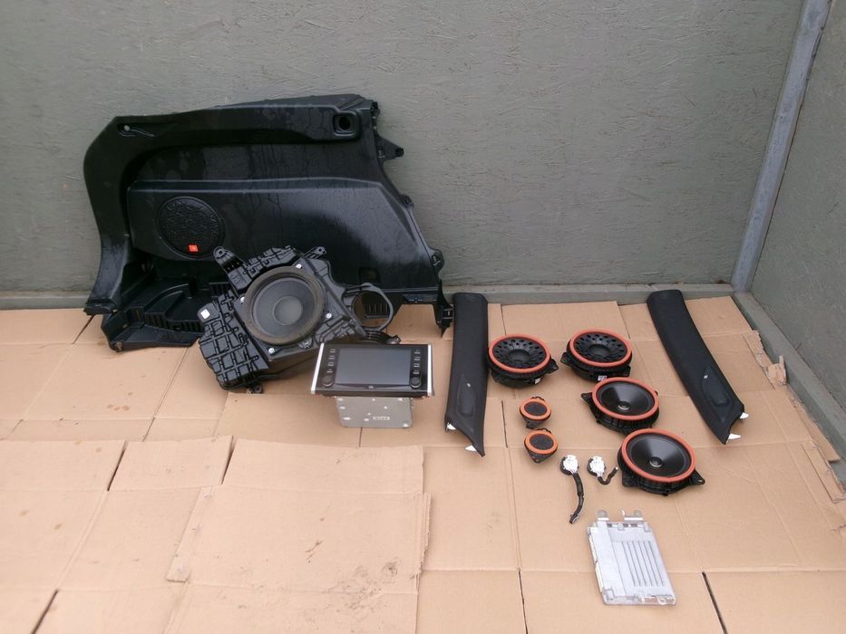 Toyota Rav4 V generacji Zestaw JBL Wzmacniacz Radio Głośniki