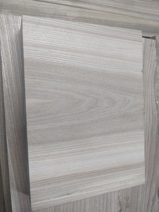 Кришки для табуреток заготовки з дерева