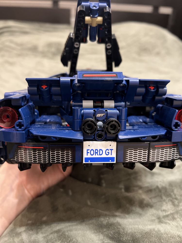 Конструктор LEGO Techniс Ford GT 2022 1466 деталей (42154)