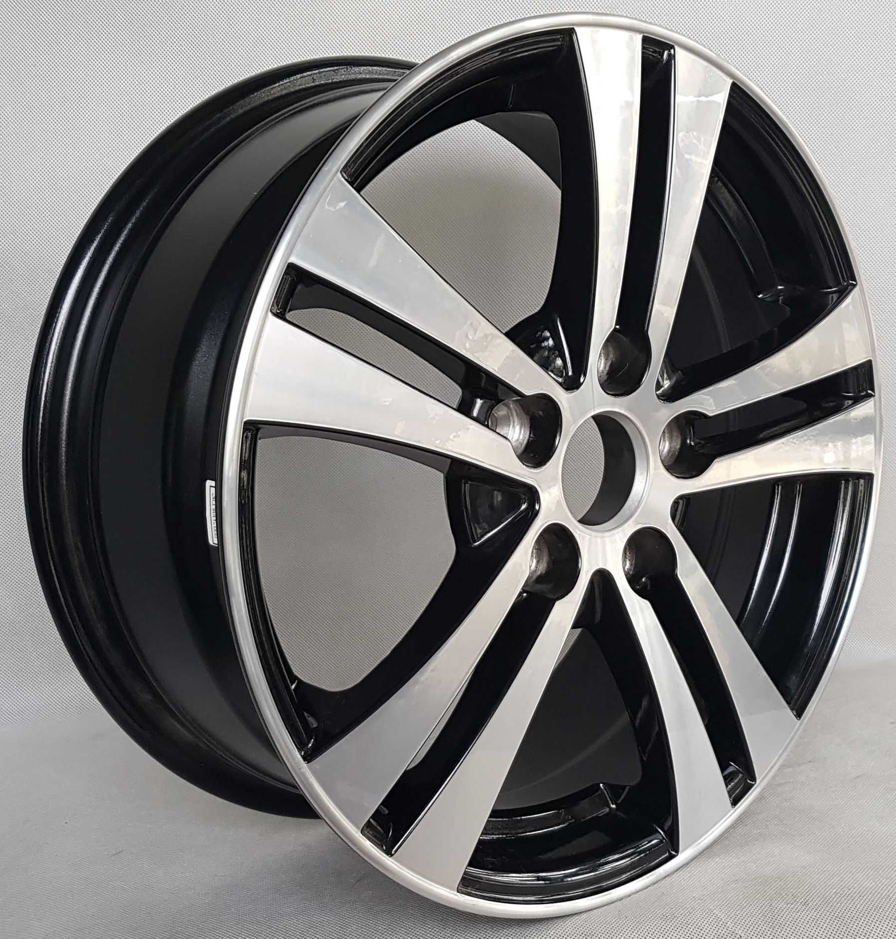Felgi 15 5x112 Audi A4 Seat Altea Skoda Octavia VW Golf Jetta Touran