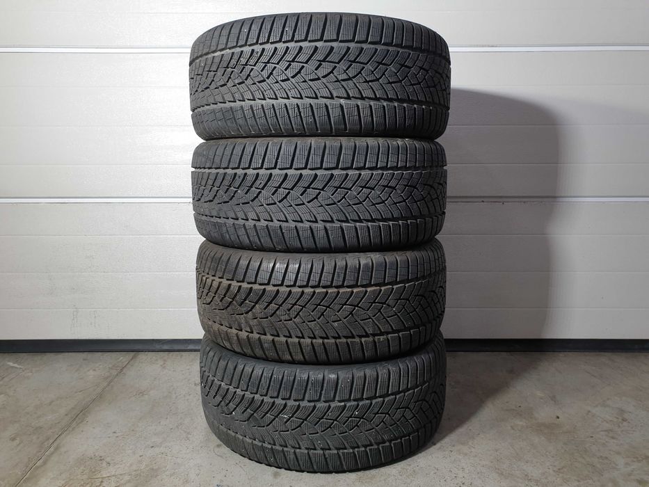 4szt. 235/40/19 96V Goodyear UG Performance + 8,5mm 2022r [ 11677 ]