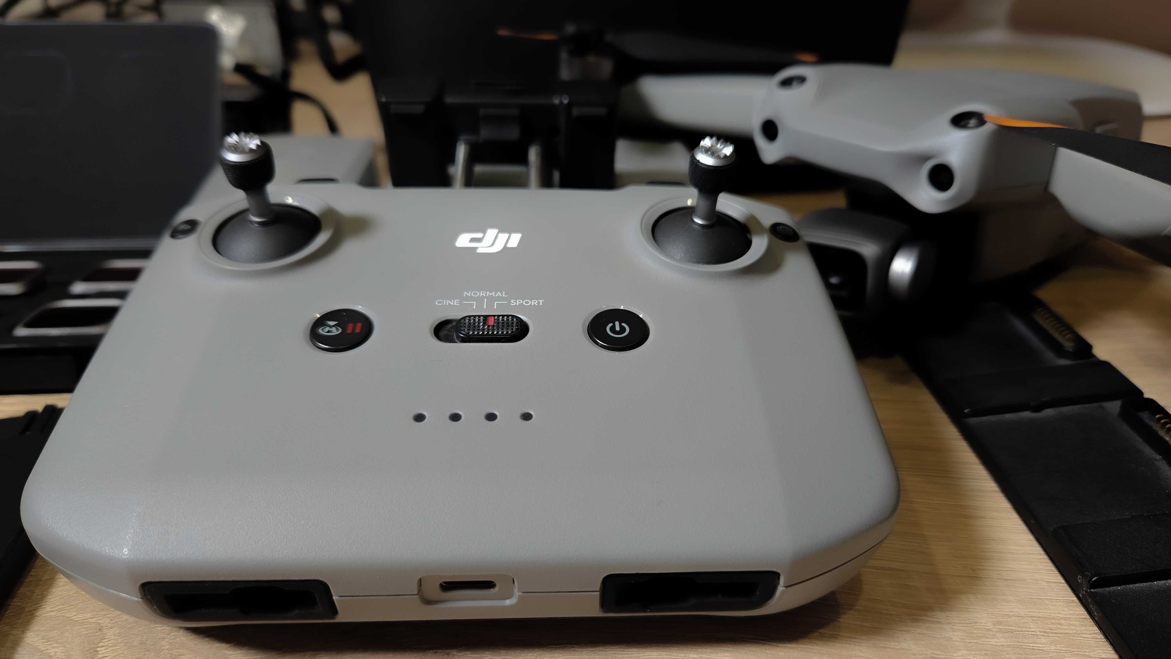 Dron DJI Mavic Air 2S Fly more combo idealny zestaw