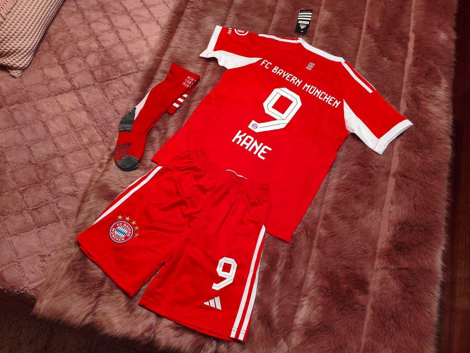 Equipamento Criança KANE Camisola Bayern Munique | NOVO