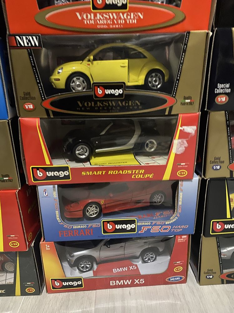 Coleção de miniaturas antigas Bburago 1/18