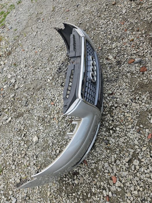 Zderzak przód Audi a3 8p przedni LX7W nadkole Kompletny grill