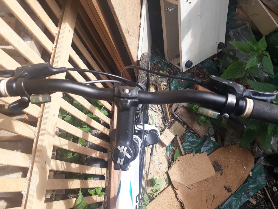 Rower Hercules ,aluminium,amortyzacja,hydraulika tarcze ,koła28