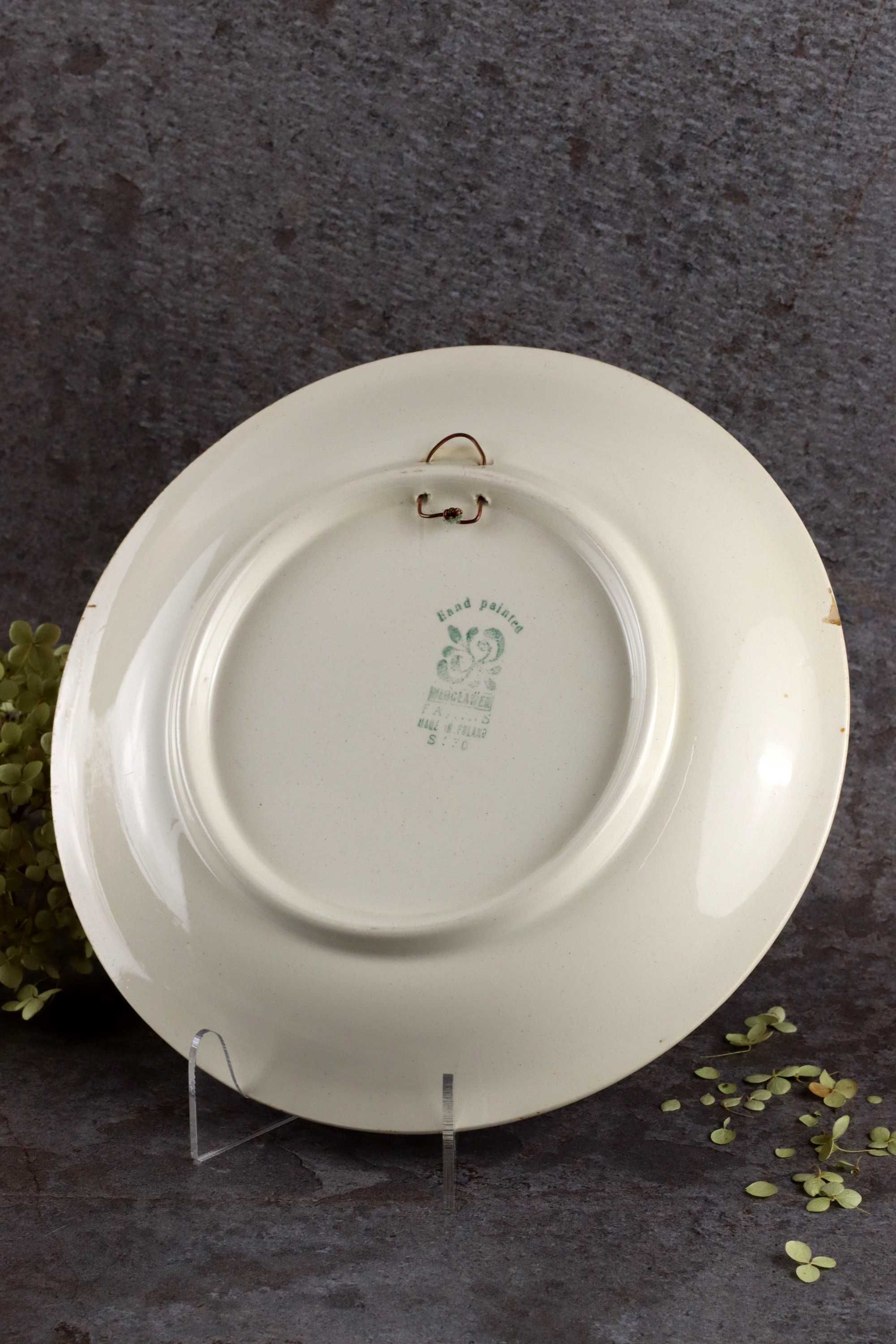 Fajansowy talerz z brązową dekoracją Włocławek fajans ceramika prl